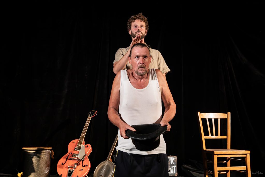 DESSOUS DE SCENE UNION SAUVAGE TOUT PUBLIC